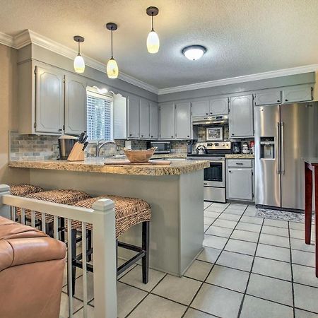Charming Hot Springs Home With Sunroom And Yard Экстерьер фото