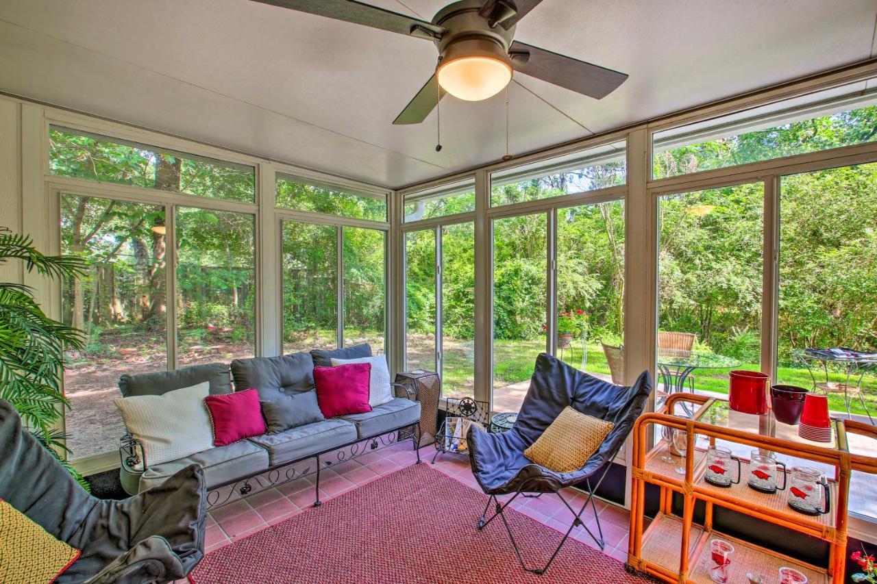 Charming Hot Springs Home With Sunroom And Yard Экстерьер фото